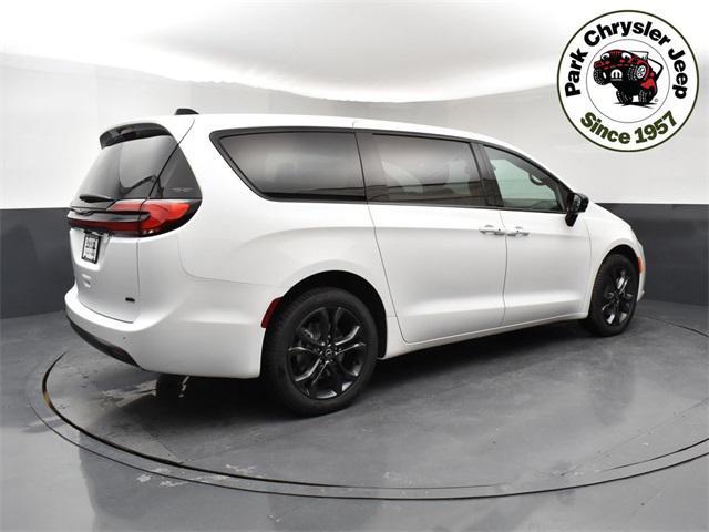 new 2026 Chrysler Pacifica car, priced at $45,305