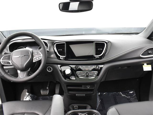 new 2026 Chrysler Pacifica car, priced at $45,305