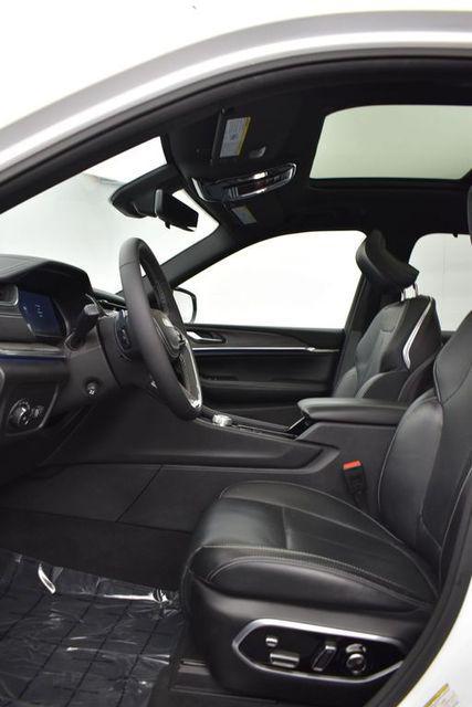 used 2023 Jeep Grand Cherokee car, priced at $35,883
