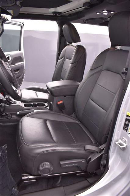 used 2022 Jeep Wrangler Unlimited car, priced at $32,684