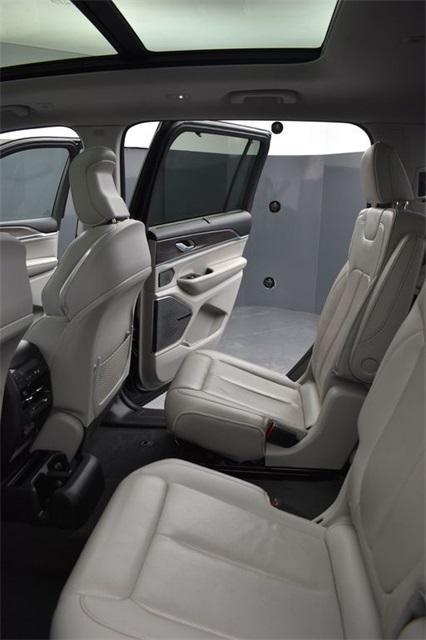 used 2021 Jeep Grand Cherokee L car, priced at $25,978