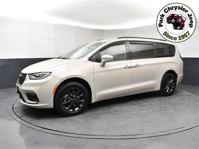 used 2021 Chrysler Pacifica car, priced at $26,622