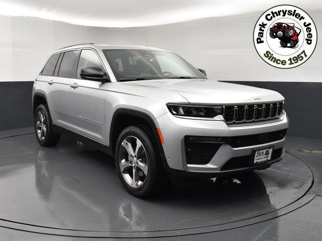 new 2026 Jeep Grand Cherokee car, priced at $49,380