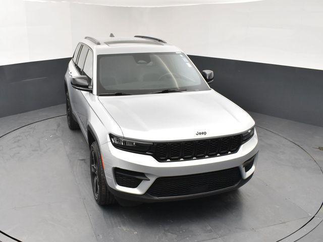 used 2023 Jeep Grand Cherokee car, priced at $32,954