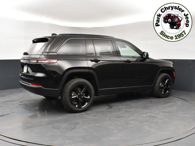 new 2026 Jeep Grand Cherokee car, priced at $47,455