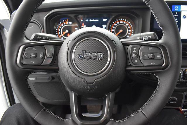 new 2026 Jeep Gladiator car, priced at $58,985