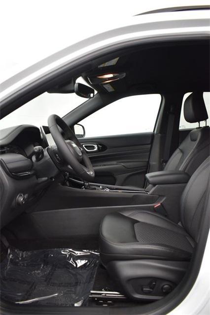 new 2026 Jeep Compass car, priced at $31,280