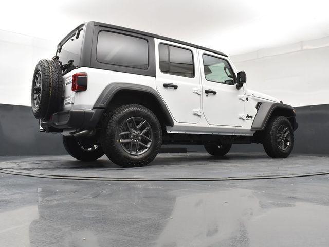 new 2026 Jeep Wrangler car, priced at $47,245