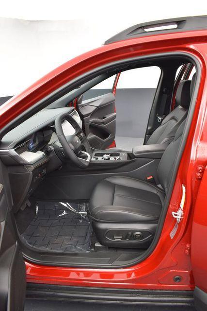 new 2026 Jeep Cherokee car, priced at $40,560