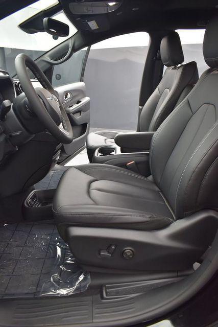 new 2026 Chrysler Pacifica car, priced at $44,130