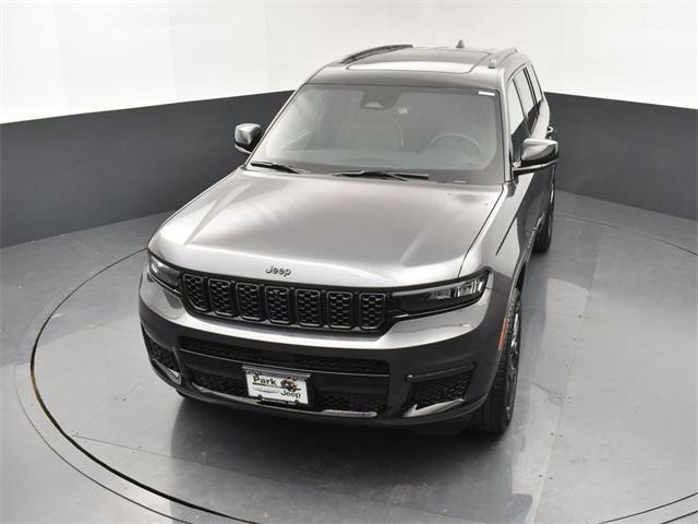 new 2025 Jeep Grand Cherokee L car, priced at $59,998
