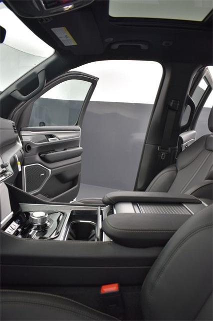 new 2026 Jeep Grand Wagoneer car, priced at $72,330