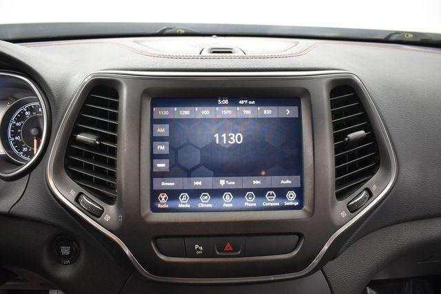 used 2019 Jeep Cherokee car, priced at $15,464