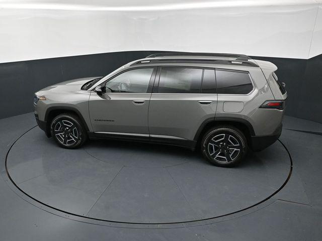 new 2026 Jeep Cherokee car, priced at $36,690