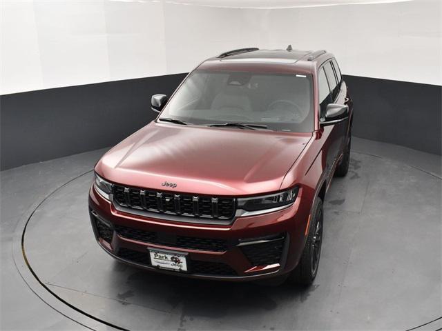 new 2026 Jeep Grand Cherokee car, priced at $53,720