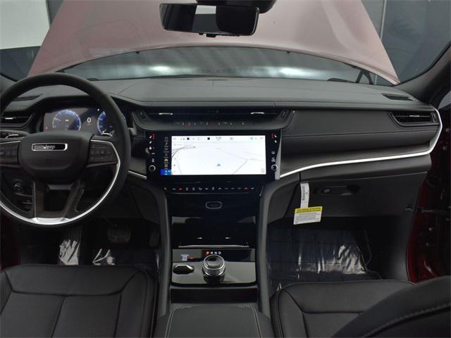 new 2026 Jeep Grand Cherokee car, priced at $53,720