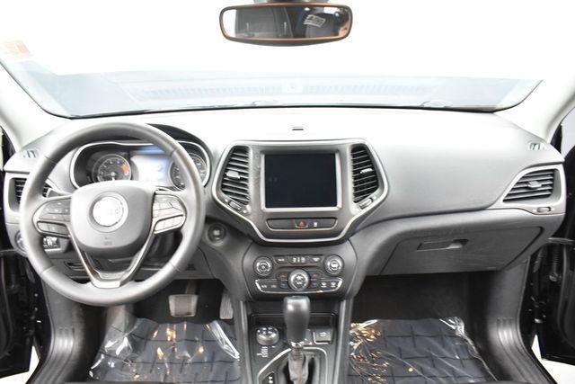 used 2022 Jeep Cherokee car, priced at $24,554
