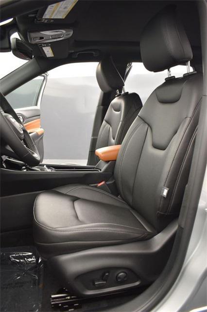 used 2025 Jeep Compass car, priced at $26,978