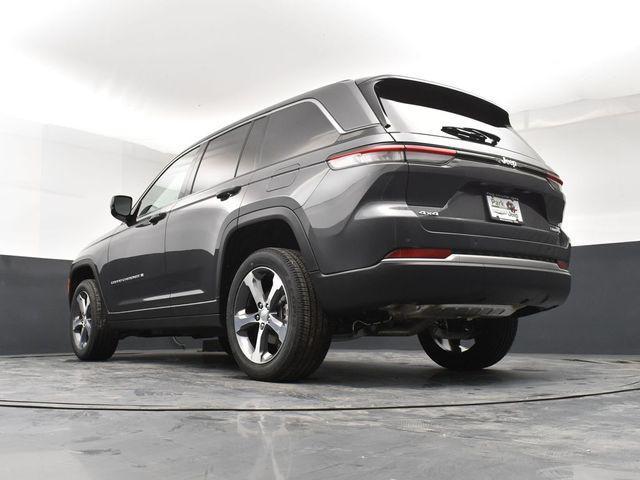 new 2026 Jeep Grand Cherokee car, priced at $42,360
