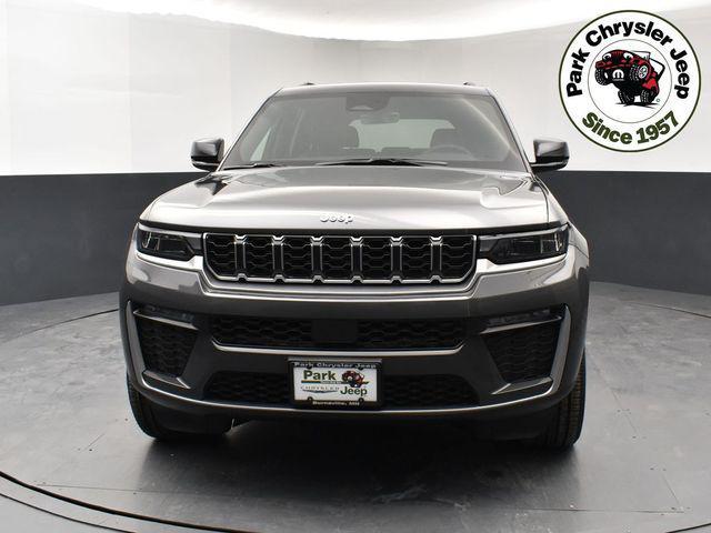 new 2026 Jeep Grand Cherokee car, priced at $42,360