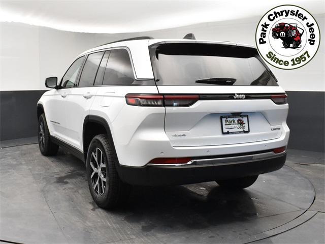new 2025 Jeep Grand Cherokee car, priced at $43,020