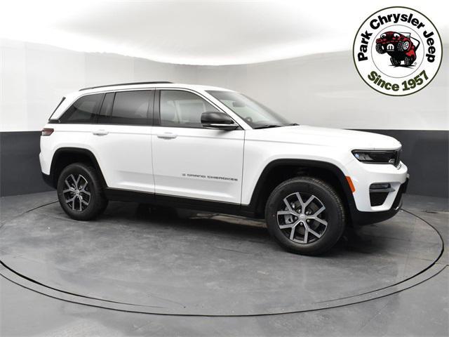 new 2025 Jeep Grand Cherokee car, priced at $43,020