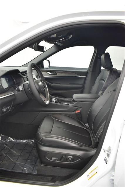 new 2025 Jeep Grand Cherokee car, priced at $43,020