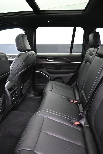new 2027 Jeep Grand Cherokee car, priced at $55,720