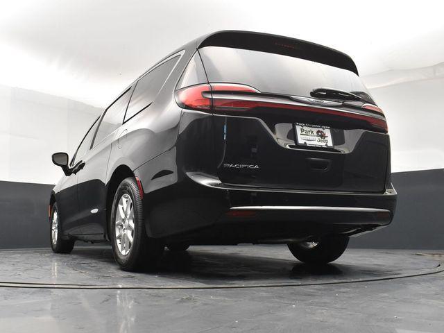 new 2026 Chrysler Pacifica car, priced at $39,985