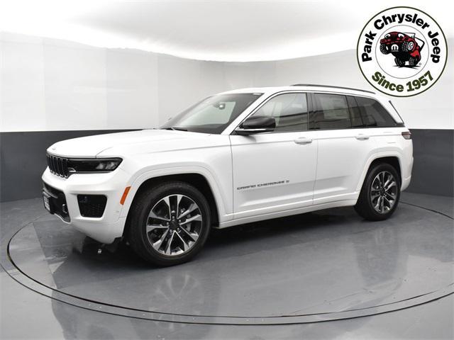 new 2025 Jeep Grand Cherokee car, priced at $55,975