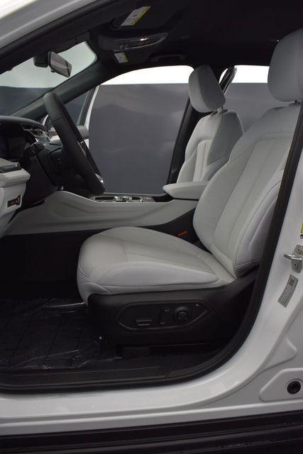 new 2026 Jeep Cherokee car, priced at $37,995