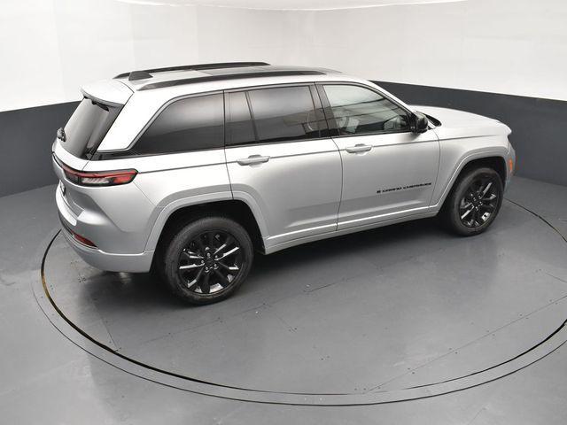 new 2026 Jeep Grand Cherokee car, priced at $47,175