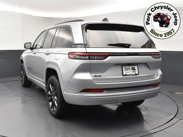 new 2026 Jeep Grand Cherokee car, priced at $47,175
