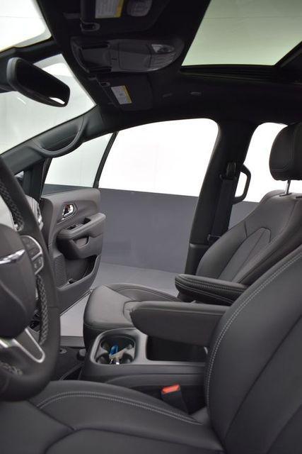 new 2026 Chrysler Pacifica car, priced at $43,380