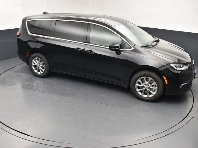 new 2026 Chrysler Pacifica car, priced at $43,380