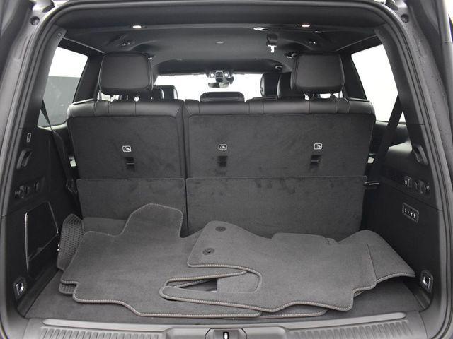 new 2026 Jeep Grand Wagoneer car, priced at $72,917