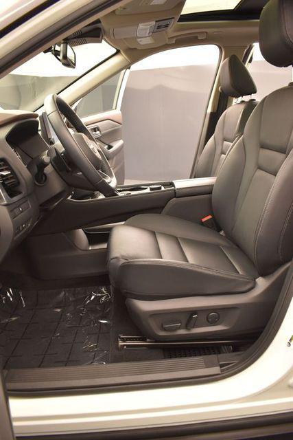 used 2023 Nissan Rogue car, priced at $29,392