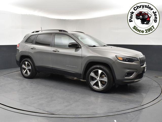 used 2022 Jeep Cherokee car, priced at $25,389