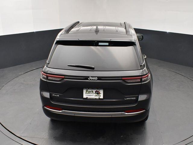 new 2026 Jeep Grand Cherokee car, priced at $46,880