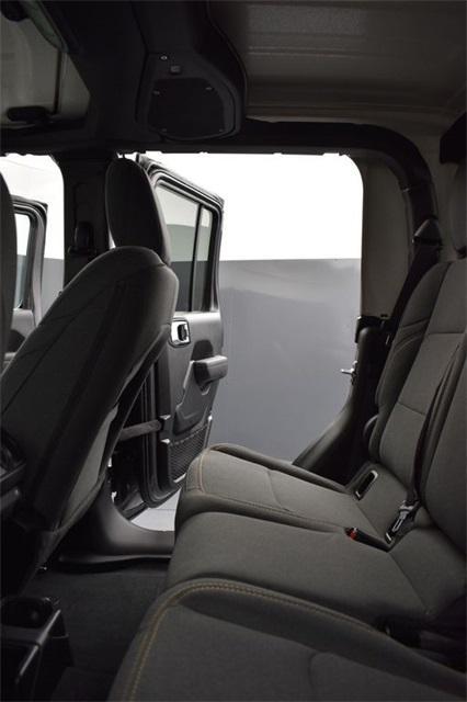 new 2025 Jeep Gladiator car, priced at $47,195