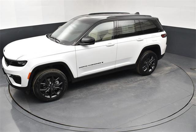 new 2025 Jeep Grand Cherokee car, priced at $48,260