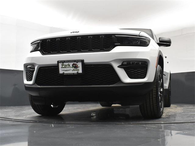 new 2025 Jeep Grand Cherokee car, priced at $48,260
