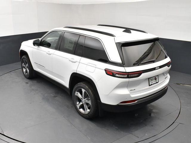 new 2026 Jeep Grand Cherokee car, priced at $43,930
