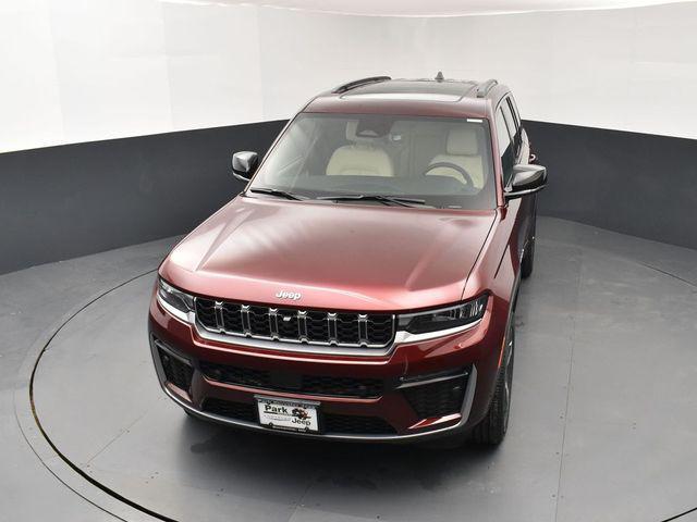 new 2026 Jeep Grand Cherokee car, priced at $46,285