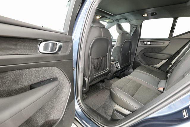 new 2026 Volvo XC40 car, priced at $52,570