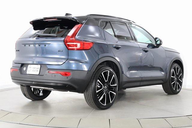 new 2026 Volvo XC40 car, priced at $52,570