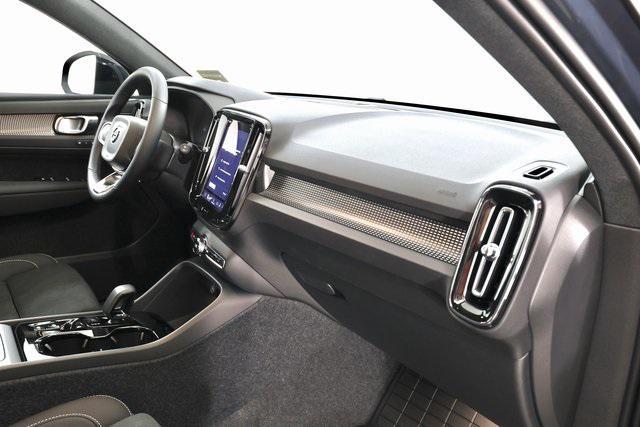 new 2026 Volvo XC40 car, priced at $52,570