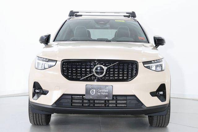 used 2025 Volvo XC40 car, priced at $34,689