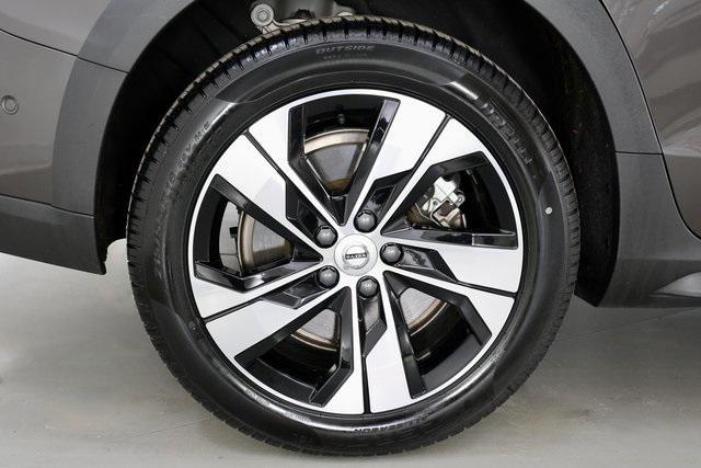 used 2025 Volvo V60 Cross Country car, priced at $38,890