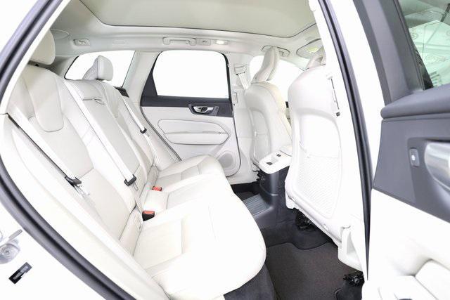 used 2024 Volvo XC60 Recharge Plug-In Hybrid car, priced at $41,890